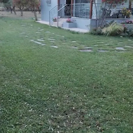 Elia By The Sea Feriehus *