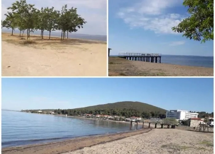 Prázdninový dům Elia By The Sea